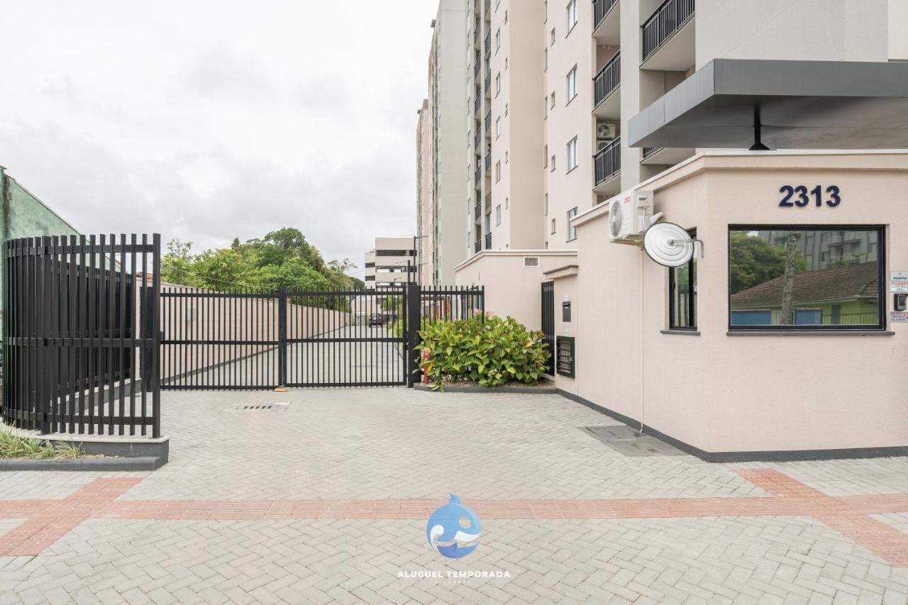 Apartamentos Completos: Family-Friendly Condo with Pool and BBQ near Beto Carreiro Picarras Exterior photo