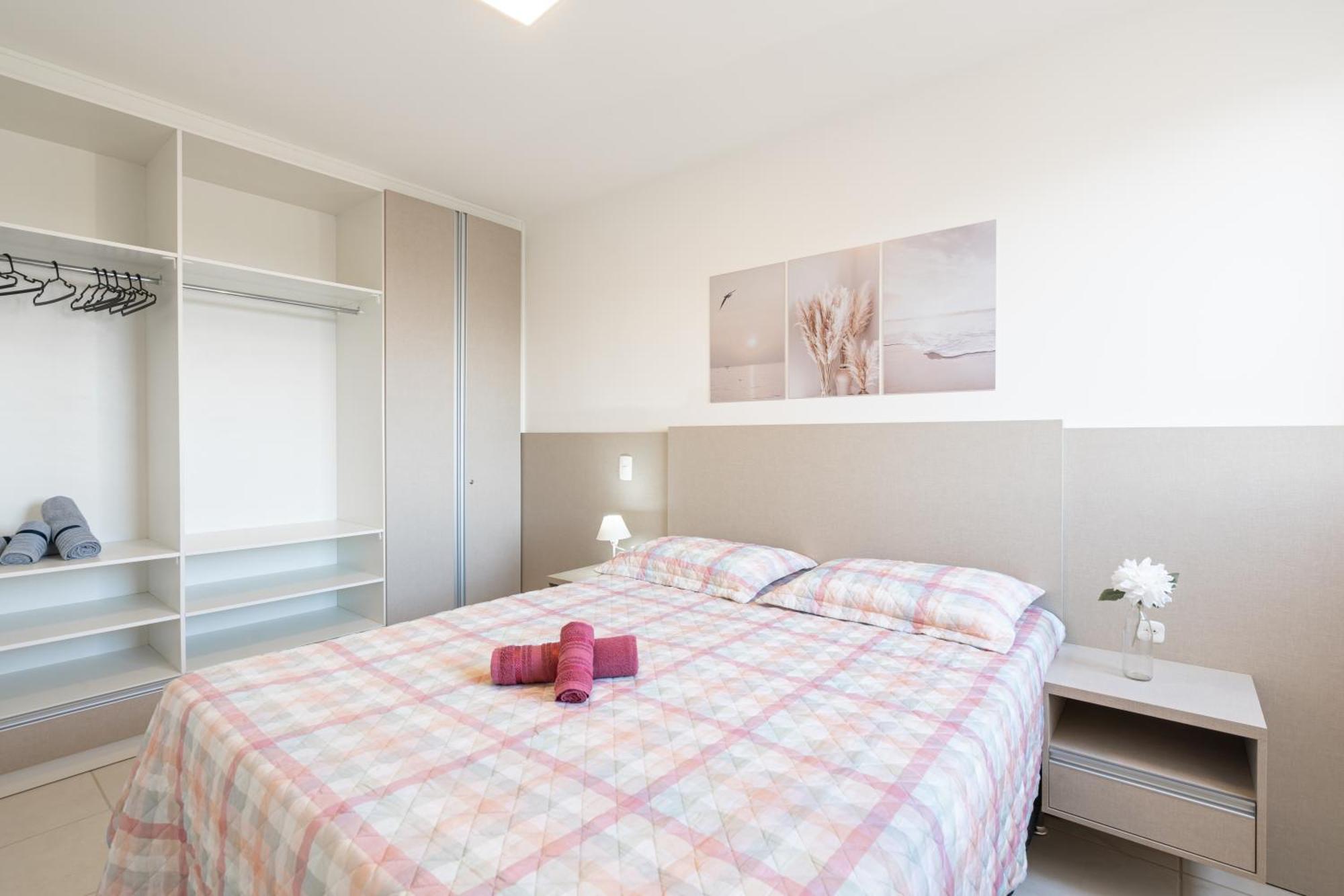 Apartamentos Completos: Family-Friendly Condo with Pool and BBQ near Beto Carreiro Picarras Room photo